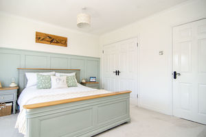 Photo 8- click for photo gallery